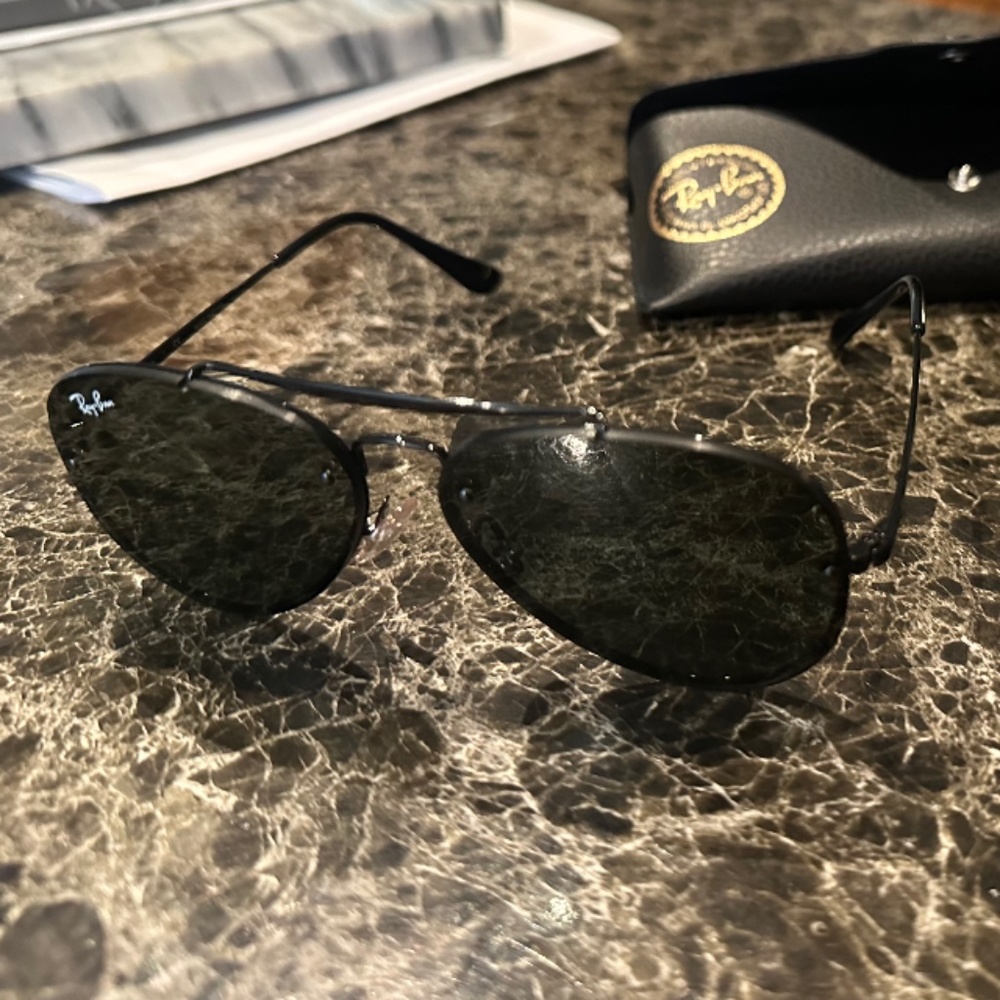 NWOT Ray-Ban sunglasses